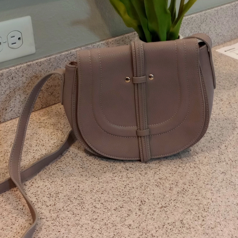 Mud pie crossbody bag